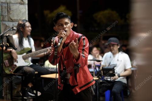 AHMAD EBADEY AHMAD SALLEH