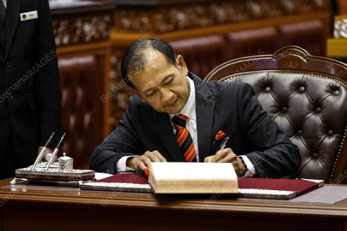 SENATOR PELE PETER TINGGOM