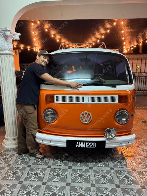 VOKSWAGEN KOMBI