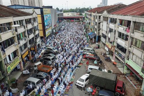 KL08_05062019_SOLAT_RAYA_BN201906041472