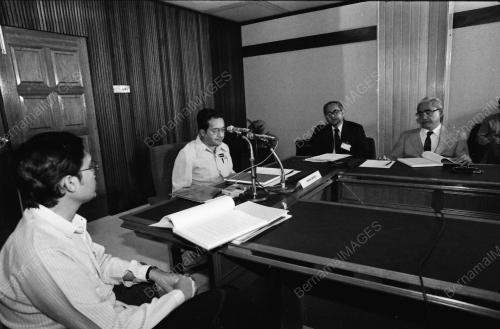 DR. MAHATHIR BIN MOHAMAD