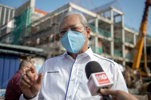 TAN SRI ANNUAR MUSA