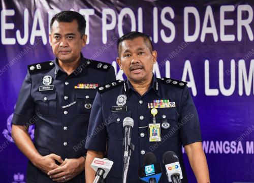 SIDANG MEDIA TANGKAPAN SINDIKET JUDI