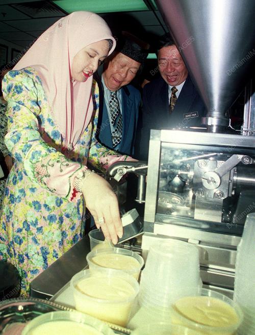 KL08_06012016_MINYAK_SAWIT