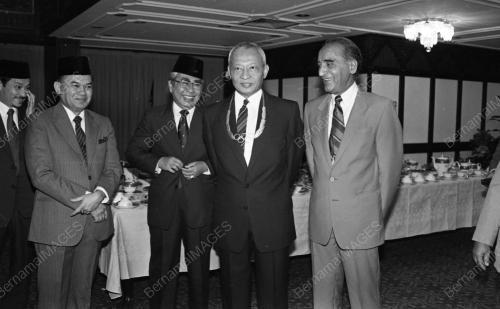 KL08_06042015_AGONG_PINGAT