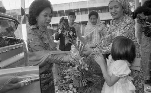 KL08_06042015_PERMAISURI_AGONG