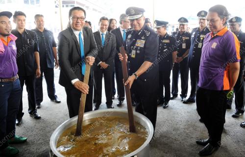 KL08_06072015_BUBUR_LAMBUK