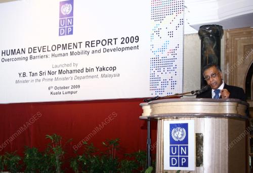 NOR MOHAMED YAKCOP
