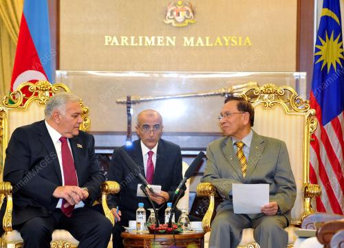 KL08_06112012_PARLIMEN
