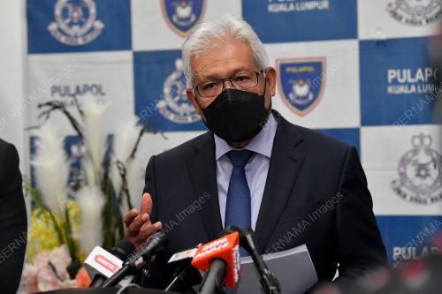 DATUK SERI HAMZAH ZAINUDDIN