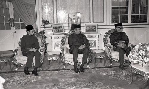 KL08_07012015_AGONG_DUTABARU