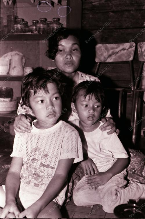 MANGSA AMUK KALUMPANG