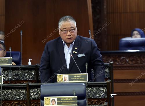 DATUK SERI TIONG KING SING