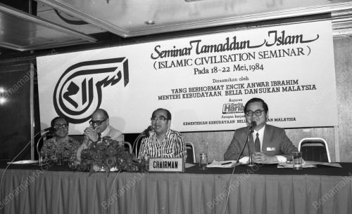 KL08_07072015_SANUSI_JUNIT