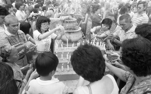 KL08_07072015_WESAK