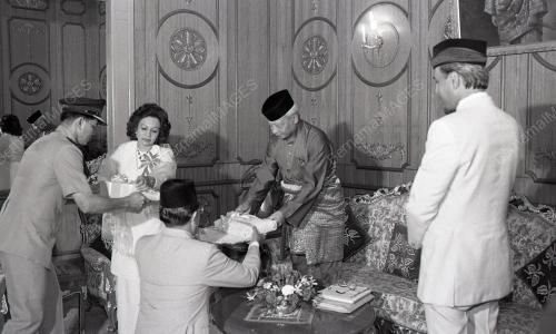 KL08_08012015_HOKI_AGONG