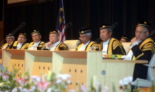 KL08_08012016_PERUNDANGAN