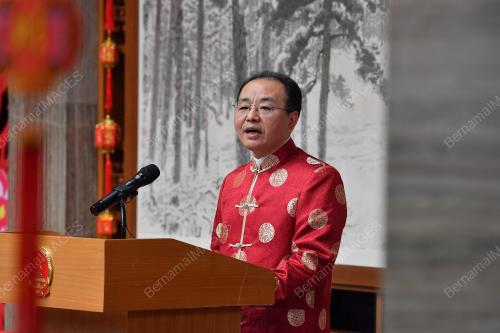 OUYANG YUJING