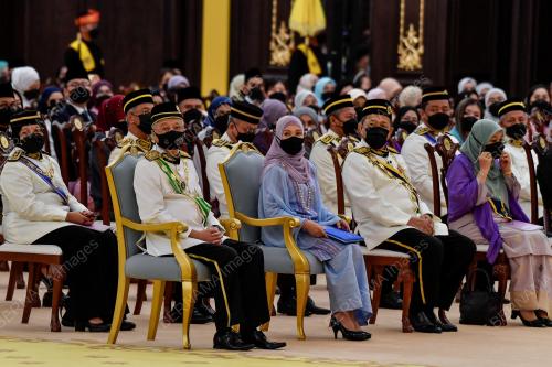 DATUK SERI ISMAIL SABRI YAAKOB