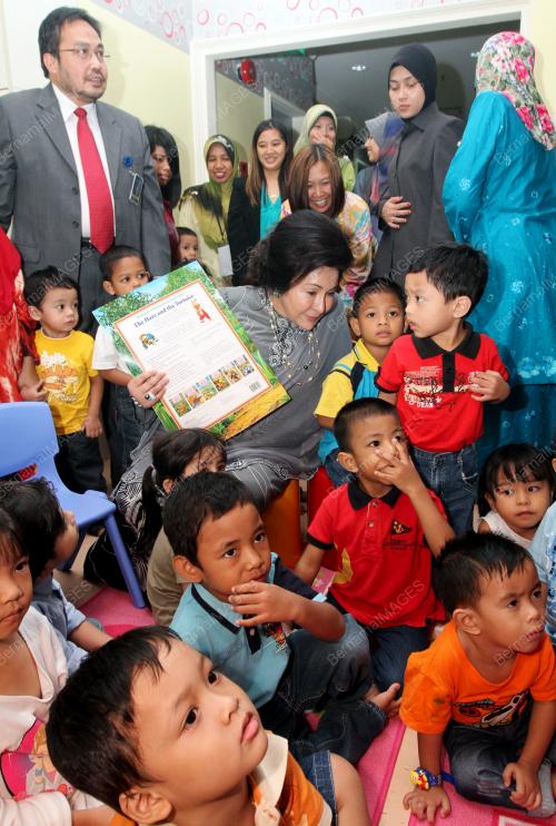 DATIN SERI ROSMAH MANSOR
