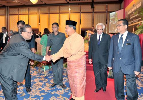 TAN SRI MUHYIDDIN YASIN