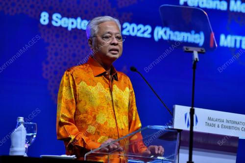 DATUK SERI ISMAIL SABRI YAAKOB