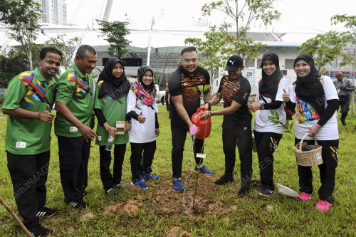 KL08_08112017_ANAK_POKOK_BN201711060534