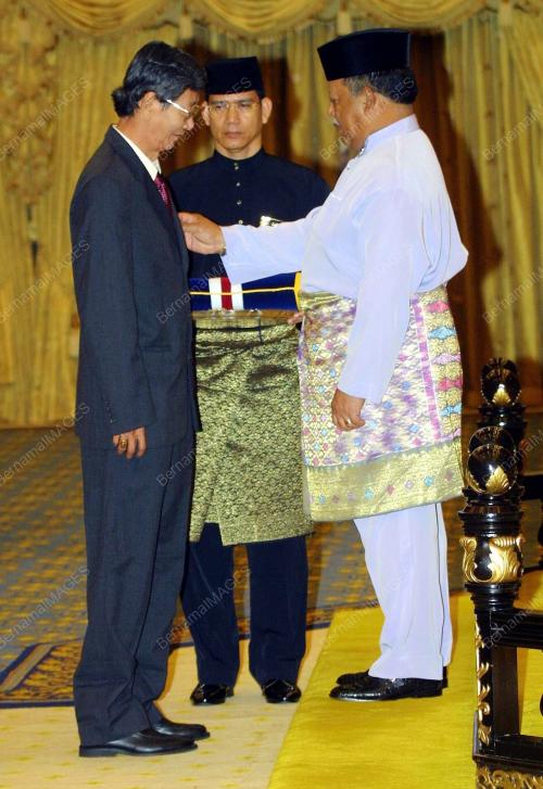 SYED SIRAJUDDIN SYED PUTRA JAMALULLAIL