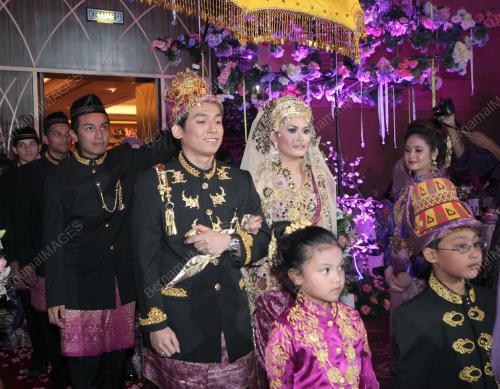 DATUK SERI NAJIB TUN RAZAK