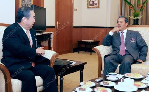 MUHYIDDIN YASSIN