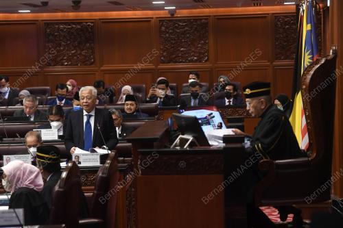 DATUK SERI ISMAIL SABRI YAAKOB