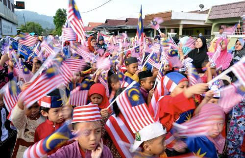 KL08_09092012_KEMAS