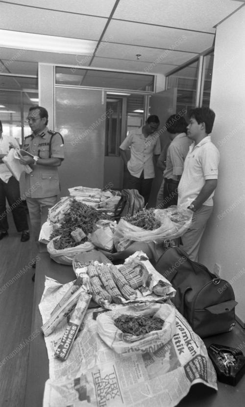 KL08_09102015_POLIS_BANDAR
