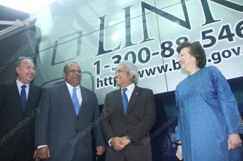 TAN SRI DR ZETI AKHTAR AZIZ