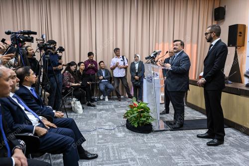 DATUK SERI AMIR HAMZAH AZIZAN
