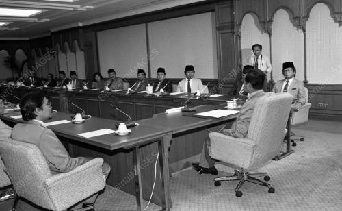KL08_10032015_KUNJUNGAN