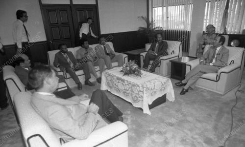 KL08_10032015_PAPUA