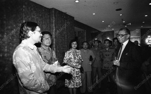 KL08_10032015_PERJUMPAAN