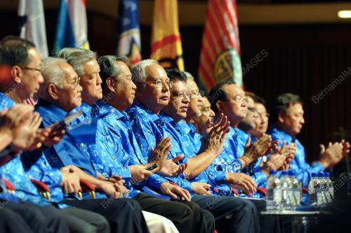 KL08_10042013_BN