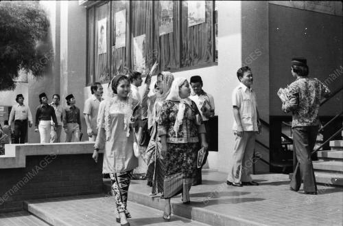 LAWATAN