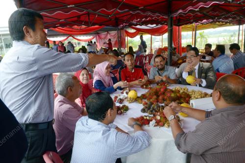 KL08_10082016_DURIAN_UPM