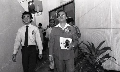 DR TONG TIONG HONG