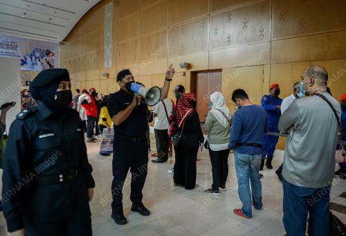 ASPIRASI KELUARGA MALAYSIA 100 HARI