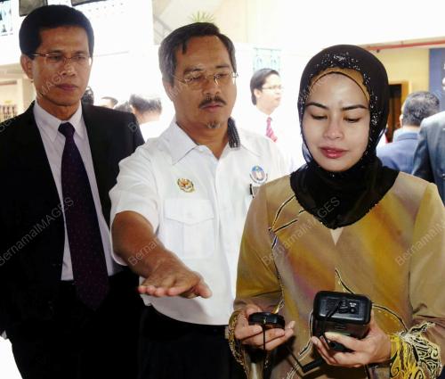 NORAINI AHMAD
