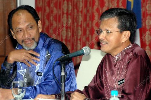 RAJA NONG CHIK RAJA ZAINAL ABIDIN