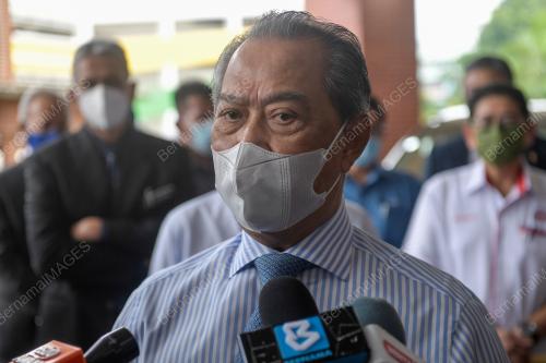 TAN SRI MUHYIDDIN YASSIN