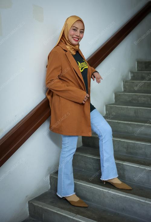SHARISA HARIS CHONG