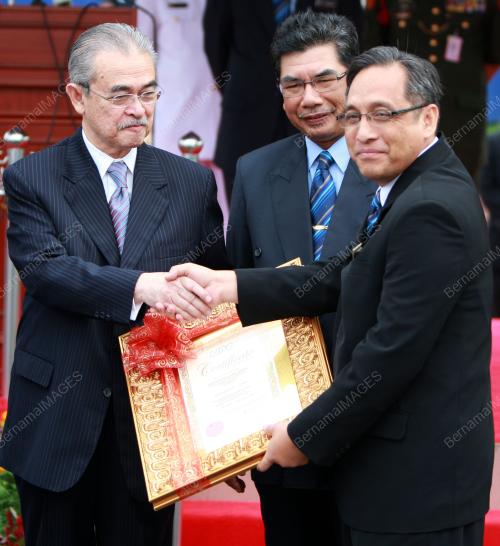 ABDULLAH AHMAD BADAWI