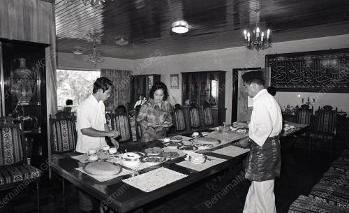 TUN HUSSEIN ONN