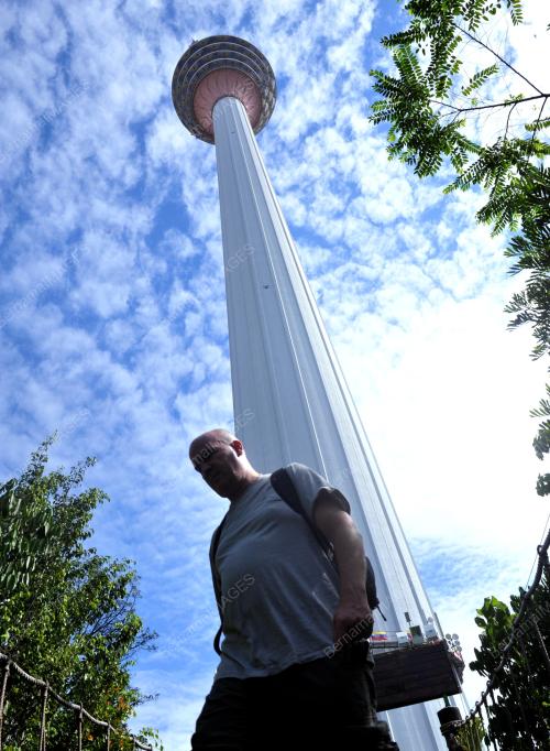 KL08_12022013_MENARA_KL